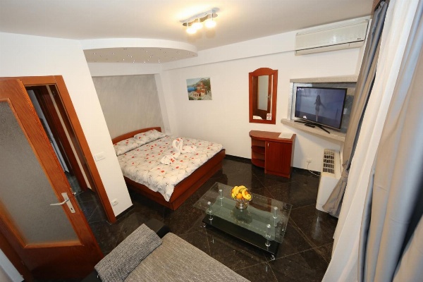 Villa Maki image 7